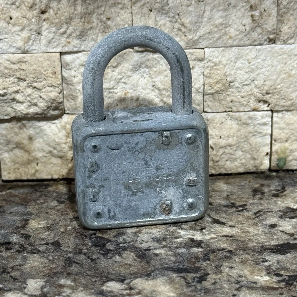 Vintage No.77 Master Padlock With Two Keys In Original Box Tested‎ Nice
